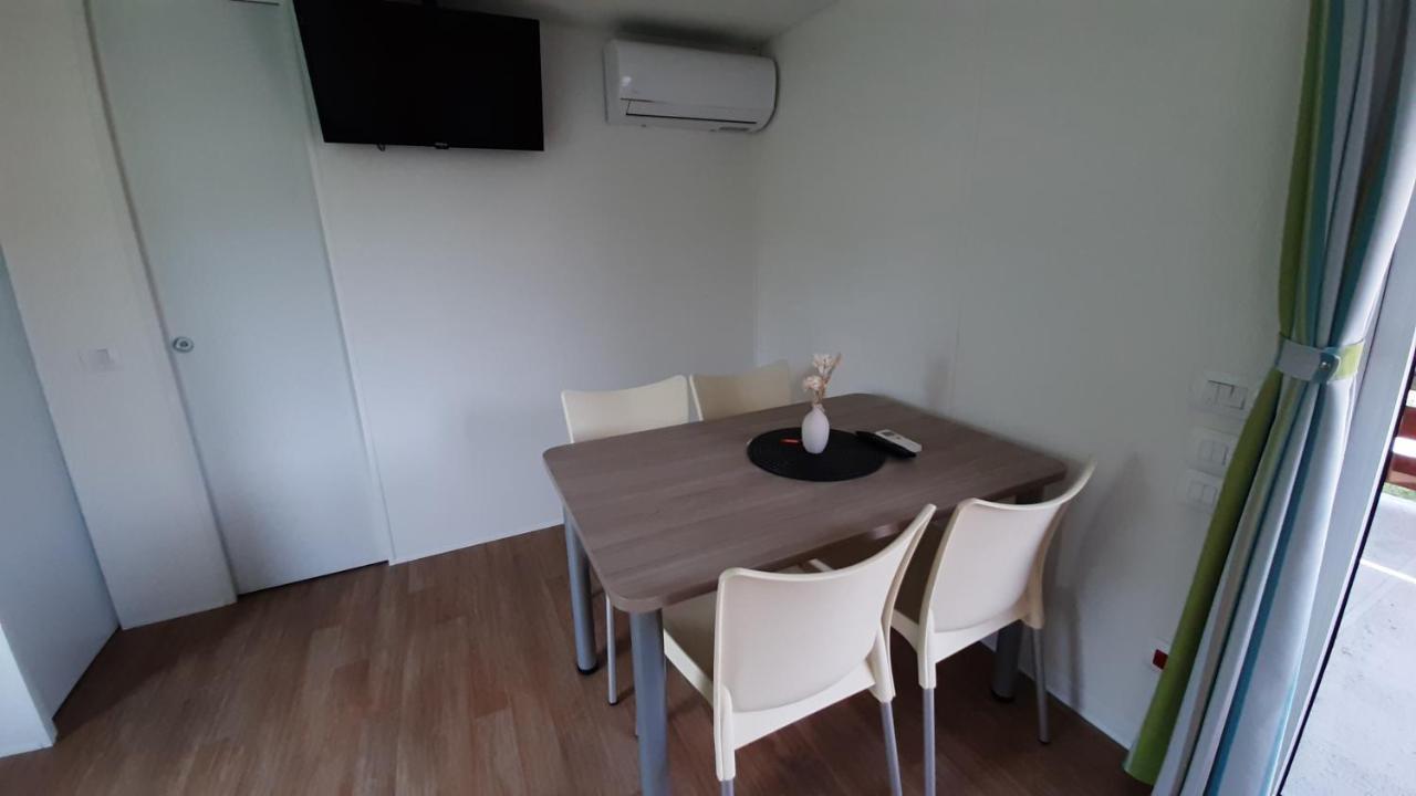 Mobile Homes Kamp Maslina, 비오그라드나모루 외부 사진